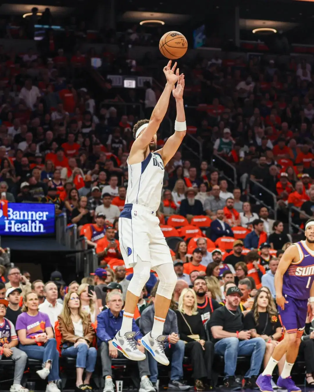 关于达拉斯独行侠迎NBA总决赛关键赛,今夜扳平良机,目标明确,训练强度明显提升的信息 关于达拉斯独行侠迎NBA总决赛关键赛,今夜扳平良机,目标明确,训练强度明显提升的信息