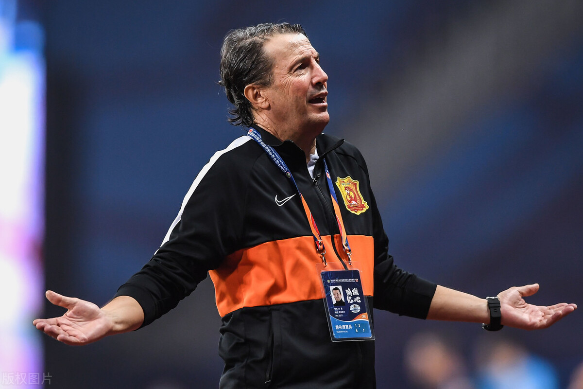 冲刺阶段阿森纳更衣室发声——中超节点到来，管理层满意，临场指挥获称赞的简单介绍