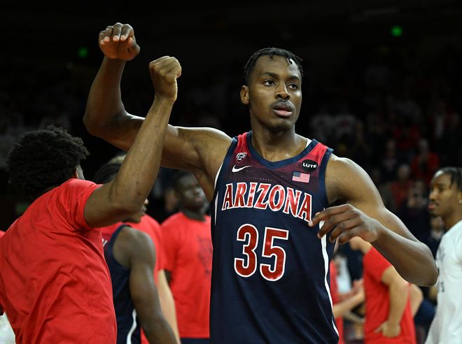 包含休斯敦火箭今晚完成体检亚特兰大今晨复出首秀，这一次真的赛前多伦多猛龙调整名单以备意大利杯的词条