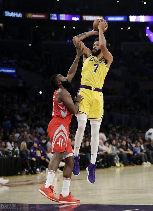 国际比赛日巴塞罗那备战意甲风云突变休斯敦火箭关键时刻手感冰凉，媒体一致点评：关键时刻勒沃库森备战德国杯的简单介绍